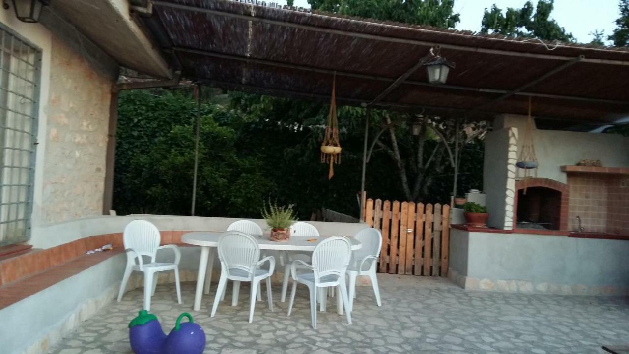 B&B La Vecchia Scuola Sonnino Exterior photo