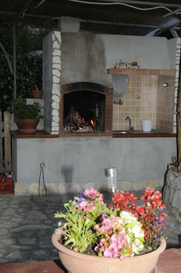 B&B La Vecchia Scuola Sonnino Exterior photo