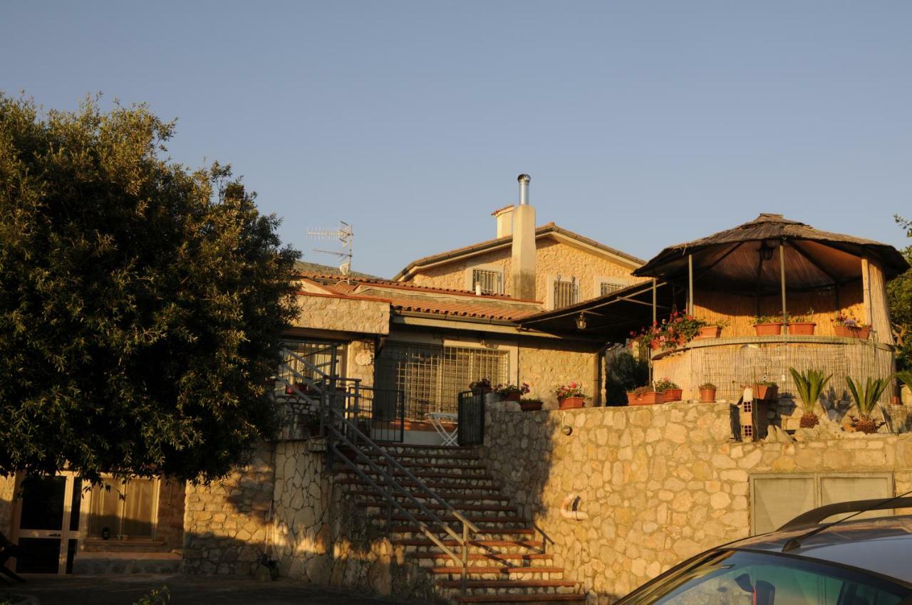 B&B La Vecchia Scuola Sonnino Exterior photo